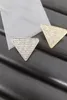 Lettere di strass scintillanti Spilla con francobolli Silver Donne Silver Men Triangle Brooches Abito Pin5551137