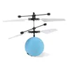 Aircraft électrique / RC Induction de jouets pour enfants Flying Hine Nouveau éloignement de la lampe en suspension en suspension Crystal Livraison DH9KR