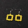 Boucles d'oreilles en peluche Émission télévisée Amis jaune PO Cadre Drop pour femmes accessoires de bijoux