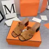 Designer Slippers Classic High Heels Summer Lazy Fashion One Line Slippers Slippers Chaussures pour femmes Sandales sexy