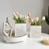 Dekorativa blommor konstgjorda tulipa stil fina detaljer färgfast livliga färger plast för kontor vardagsrum pografi
