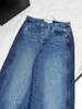 Jeans pour femmes 2024 printemps / été luxe sexy slim fit pantalon de mode confortable