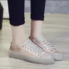 Scarpe casual sneaker da donna koovan 2024 seta satinata cinturino bianco scrub moda morbido lavoro