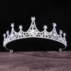 Tiaras Korean 고급 흰색 크리스탈 크라운 헤어 액세서리 티아라 여성 웨딩 모조 다이나 스톤 신부 은색 크라운 헤어 보석