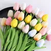 Dekorativa blommor 5/10 stycken Artificial Tulip Bouquet PE Fake Wedding Garden Decoration Outdoor Home Vase Decor