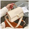 Stume a tracolla Borsa femminile 2024 Elegante BUONA PERSONE PERSONE WESTERN STGLIORE Celebrità Internet Simple Lock Latch Messenger