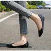 Casual Shoes Rocwickline Sommer- und Herbst Frauen Super High Heels Klassiker Mode reifen Retro sexy Slip-on Spoceed Toe