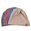 Cappello di moda berretto/teschio Cappello di moda per uomini e donne inverno magliette di cranio a colori solidi berretti di velluto cappelli turbani morbidi hip hop beanie d240429