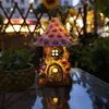 Fairy Garden House Solar Stoser Outdoe Oświetlenie grzybów dekoracje trawnika dla wróżków na podwórku dla miniaturowego domu 240429