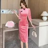 Casual jurken 2024 Pink Velvet Jacquard Floral Midi Dress Autumn Winter Koreaanse vintage chic boog feestvestidos vrouwen elegante bodycon