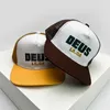 Kogelcaps Nieuwe Mens Street Dames geborduurde zachte brief American Retro Baseball Hat Ademvol Sunshine veelzijdige vrachtwagen modieus Q240429