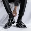 Sapatos casuais Business Patente Formal Leather Men 2024 Spring Low Top Solid Wedding Black Fashion Oxford Office