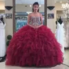 Bury Sweetheart Organza Quinceanera Robe à balle en bois de perle en couches Ruffles Sweep Train Princess Prom Robes Vestidos 0430