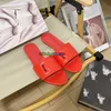 2024 Designers chinelos cartas buracos luxuoso claquette de luxo para mulheres senhoras de verão slides casuais sliders sandálias altas saltos mulheres mulas sandles praia sapatos