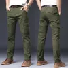 Herrenhosen Neue Herren -Frachthosen Loose Military Tactical Hosen Multi -Taschen -Freizeithosen Militärhosen J240429