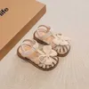 Sandálias de verão bebê sapatos de criança sandálias de menina bowtie sola anti -vislip ao ar livre sapatos infantis sandálias de bebê de bebê