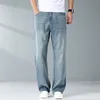 夏のアイスシルク薄い男性用の薄い灰色のジーンズルーズワイドレッグプラスサイズのカジュアルズボン高品質のストレッチソフトファブリックパンツ240422