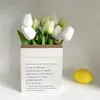 Fiori decorativi in stile tulipa artificiale Dettagli fini colori vibranti colorati plastica per il soggiorno pografia