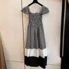 기본 캐주얼 드레스 디자이너 브랜드 CH24 틈새 패치 워크 여성을위한 작은 향기로운 스타일 드레스 새, 중세 프랑스 컬러 체크 무늬 패턴 F77B