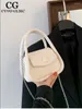 Torby na ramię CVVO GLMC Mini PU skórzany crossbody for Women 2024 Proste srebrne łańcuchowe torebki i torebki