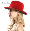 Unisexe Flat Royaume en laine Feel Fedora Hats avec ceinture Red Black Patchwork Jazz Hat formel Panama Cap Trilby Chapeau pour hommes femmes T20015766272
