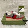 Роскошь 2023 Дизайнерская обувь мужская женская мультфильма Casual Shoe Bee Ace Ace Подличная кожаная вышивка змеи