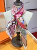 Écharpe en soie de créatrice de mode pour femmes écharpe de luxe LETTRE CLASSIQUE H Échecs de soie de printemps Soft High Quality Shawl Beach Towel 118373