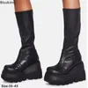 Stiefel 2024 Frauen mit mittlerer Kälte Keil-Hochheel-Plattform Schnüre-up-Damen Pumpen weibliche Punk Gothic Motorrad Black Round Toe Schuhe