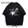 T-shirt graphique American Retro Street Spider pour hommes et femmes Summer Summer Felting College Style Couple à manches courtes Y2k 240113