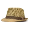 Berets British Men Beach Sun Suns Summer Cowboy Fedora Retro Jazz Hat respirant Paille Bouchage extérieur Panama Man Gentleman Holiday Sunhat