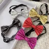 Bow Ties Sequins Neck pour les amateurs de mode Performances de scène Lightweight Bowknot Tie Banquets Females Réunions Formelles