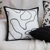 Oreiller des lignes géométriques couvrent Ins Nordic Style Soft Decorative Throw pour canapé décor de maison salon Funda Cojin