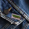 Citas de películas Insignia lindas películas de anime Pins de esmalte duro coleccionar broche de dibujos animados de mochila bolsita insignias de solapa de collar S1000026