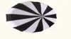 10 PCSlot Creative Design Zwart en wit gestreepte golfparaplu langdocht Rechte Pagoda Umbrella2448571