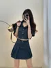 Arbeitskleider süßes Mädchen rein sexy Anzug Frauen Summer Lampe Slim Short Denim Jacke Pliserrock Zwei-teilige Mode weibliche Kleidung