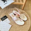 Nieuwe flats sandaal dames schoenen kanaal zomer strandclip teen glijbanen luxe merkontwerper flip-flops gewatteerde ketting bezoeker laten oran toeristen kokkarken schapen geven