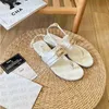 Nieuwe flats sandaal dames schoenen kanaal zomer strandclip teen glijbanen luxe merkontwerper flip-flops gewatteerde ketting bezoeker laten oran toeristen kokkarken schapen geven