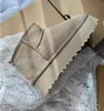 2023 Ultra Mini Boot Designer Womans Platform Snow Boots Australia Fur Fur أحذية دافئة حقيقية من الجلد الكستناء في الكاحل الرقيق للنساء