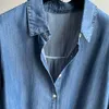 Blouses des femmes 2024 Spring automne mode Fonds Femmes Long Manches Londs Col de denim en vrac Blouse bleu vintage P148