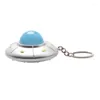 Keychains UFO Keyring Ornament Mini Spaceship Model Keychain Pendant met LED -licht