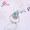 Rings Cluster Design unico Round Blue Fire Opal Stone 925 Sterling Silver Silver Silver Luxury Zirconi Women Wedding Promise