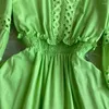 Robes décontractées Robe maxi d'automne pour femmes en dentelle Patchwork en cascade Big Swing Female Robe V-Colon Vintage Long Man Man Green / White Vacances