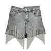 Kvinnors shorts Tassel Chain Denim Summer 2024 Hög midja bantning Sexig europeisk och amerikansk stil tung industri