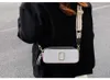 Kvinnors väska med lanyards sommar mode textur bred rem en axel mångsidig messenger väskor2483891