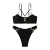 Swimwear féminin 2024 TRENDE FEMMES FEMMES BACILAGE SEXE SEXY 2 pièces Bikini Set Metal Rings Mid Waist Brazilian Summer Female Swimsuit