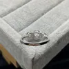 Clusterringe 2024 S925 Sterling Silver European und American Classic Blue Pagode Stone Set Diamond Ring Elegante Hochzeit für Frauen