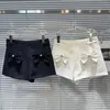 Kvinnors shorts 2024 Summer Square Rhinestone Bow Design Black Female Temperament Socialite White Women Pants for Student