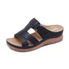 2024 Nuevas sandalias de verano para mujeres Sandalias de diseñador vintage tacones planos zapatos femeninos azules azules