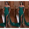 Robes de bal de sirène verte foncé sexy longue pour les femmes plus taille satin au large de l'épaule haute fente plissages sans dos drapés de soirée de soirée de soirée de soirée.