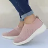 Chaussures décontractées Randonnée des chaussettes en tricot pour femmes Sports Spring et été Slip-on Flat Plus taille